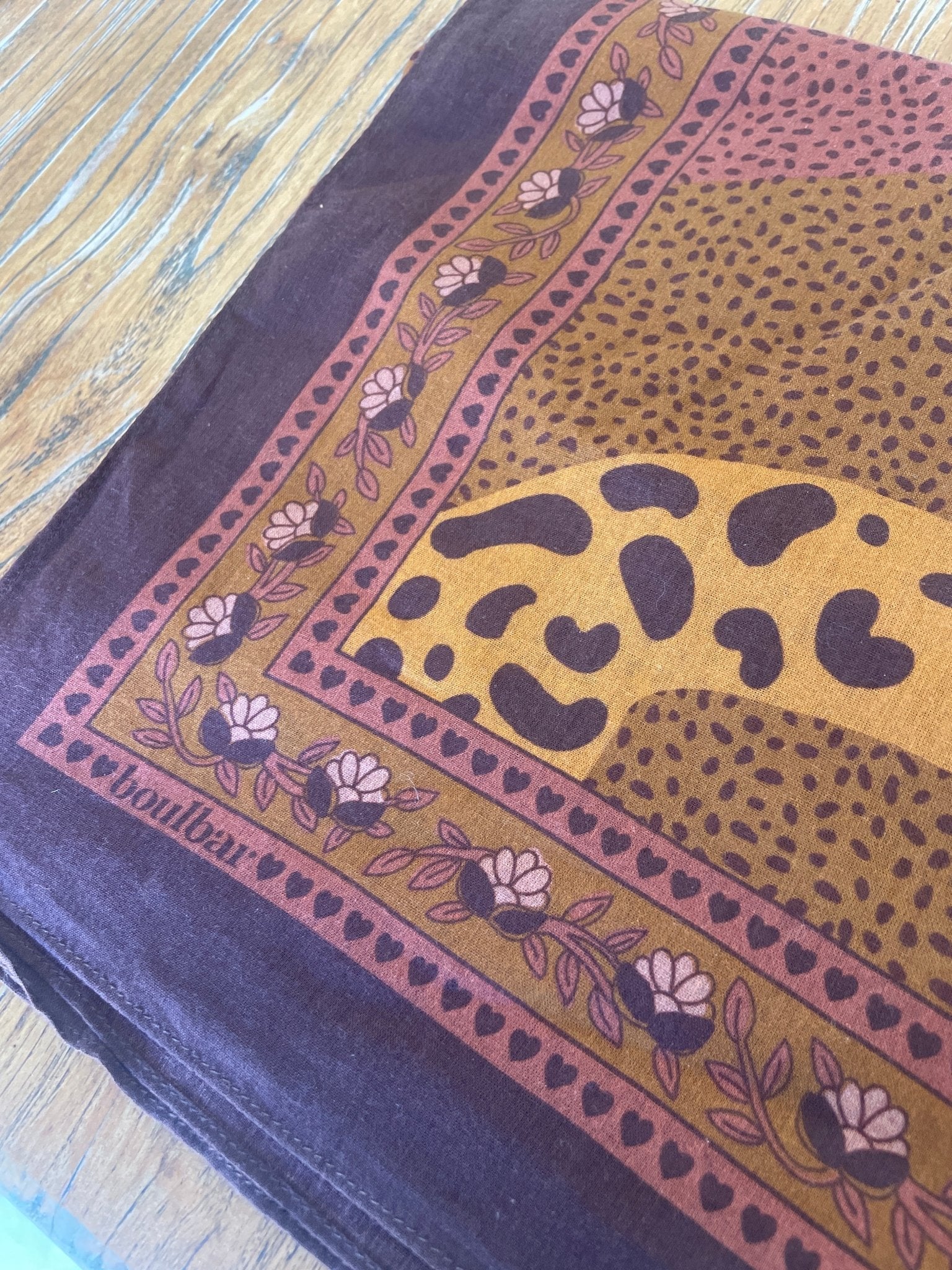 Grand foulard coton léopard marron - boulbar.fr