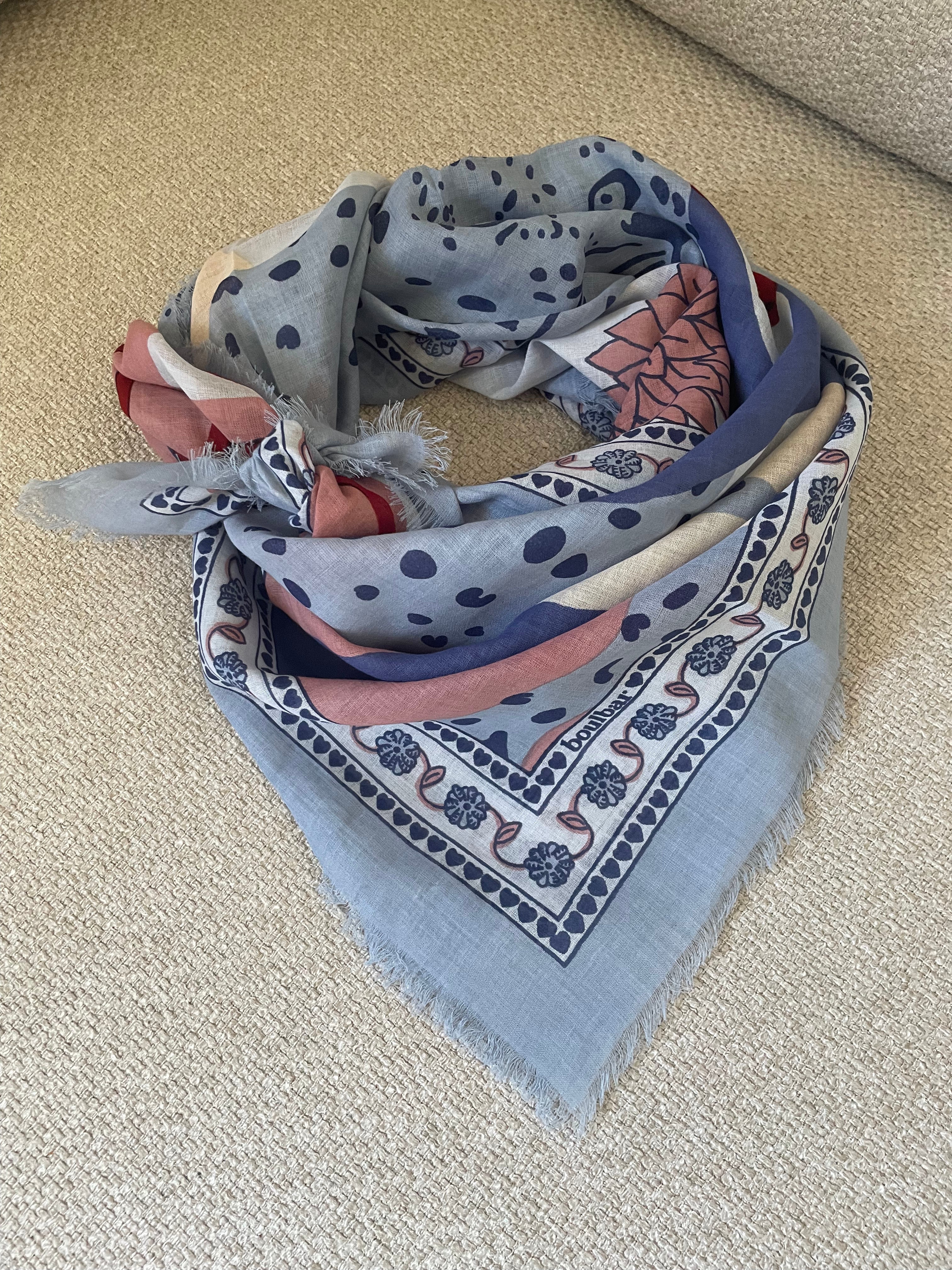 Grand foulard voile de coton - Léopards bleu