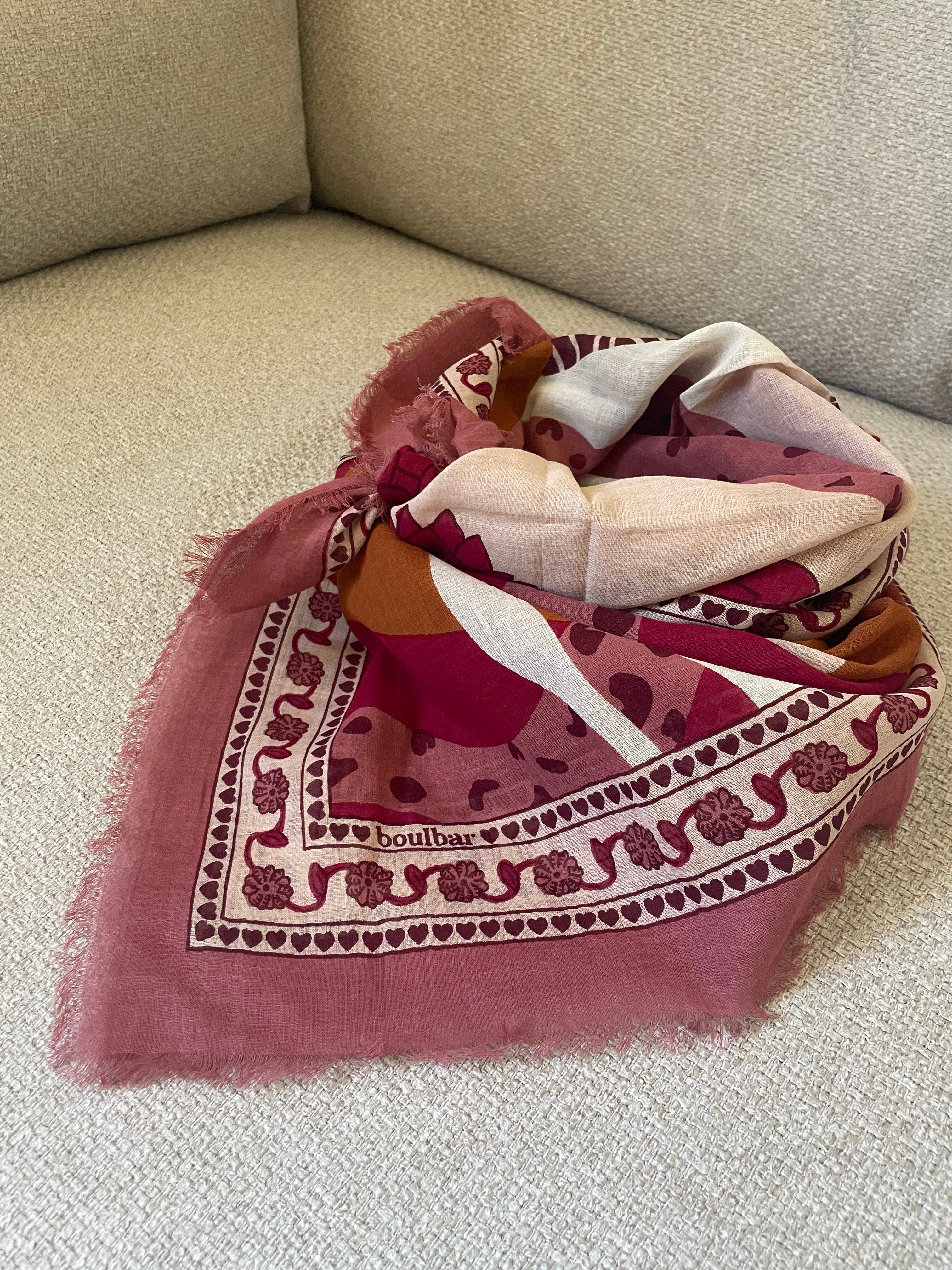 Grand foulard voile de coton - Léopards magenta