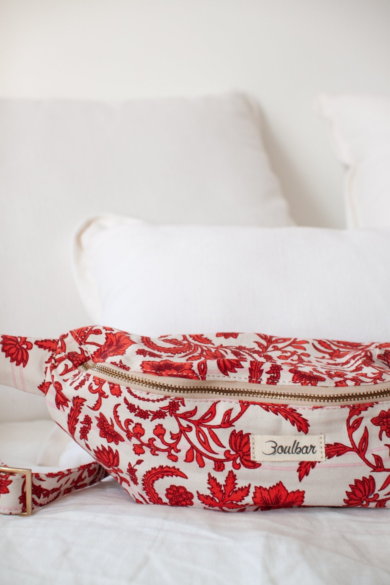 Sac banane rouge Sari - boulbar.fr