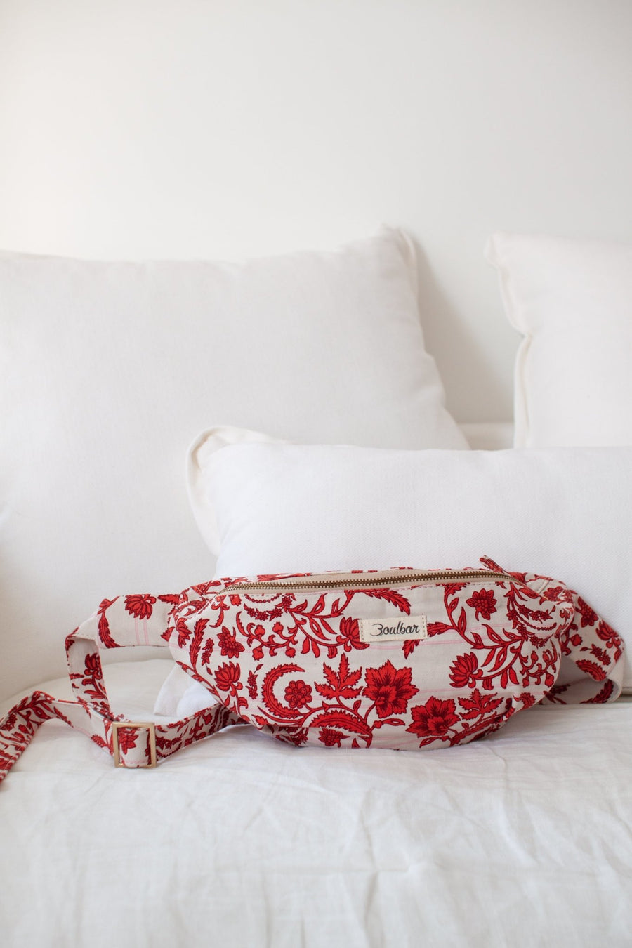 Sac banane rouge Sari - boulbar.fr